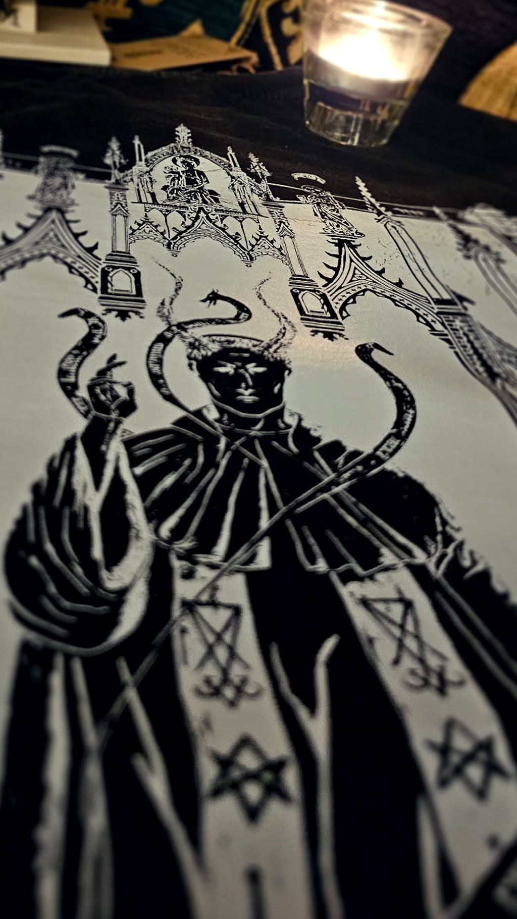 Tee: Ave Satanus (Fallen Priest)