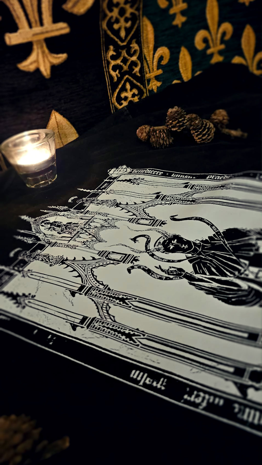 Tee: Ave Satanus (Fallen Priest)