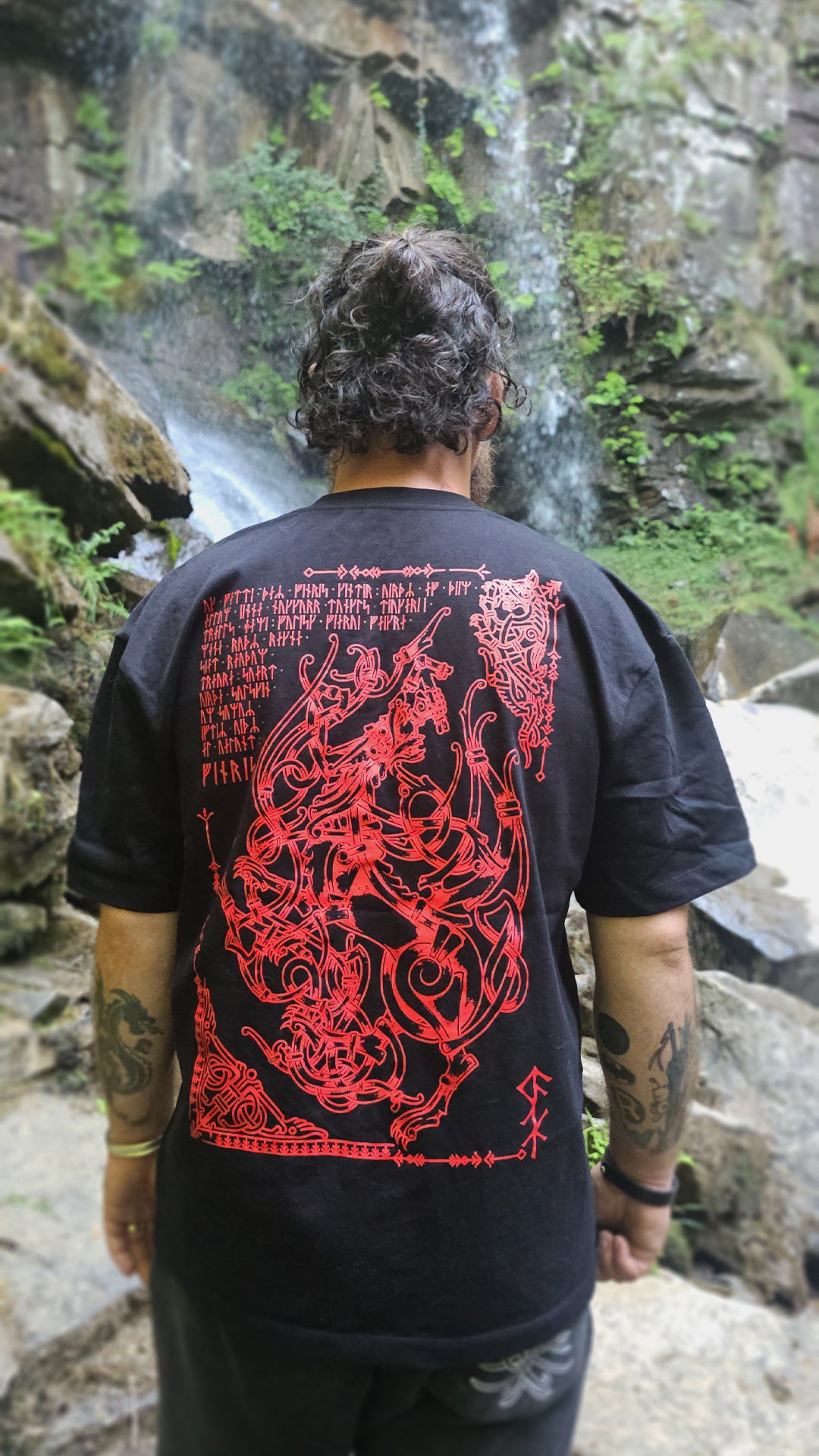 Tee: Fenrir
