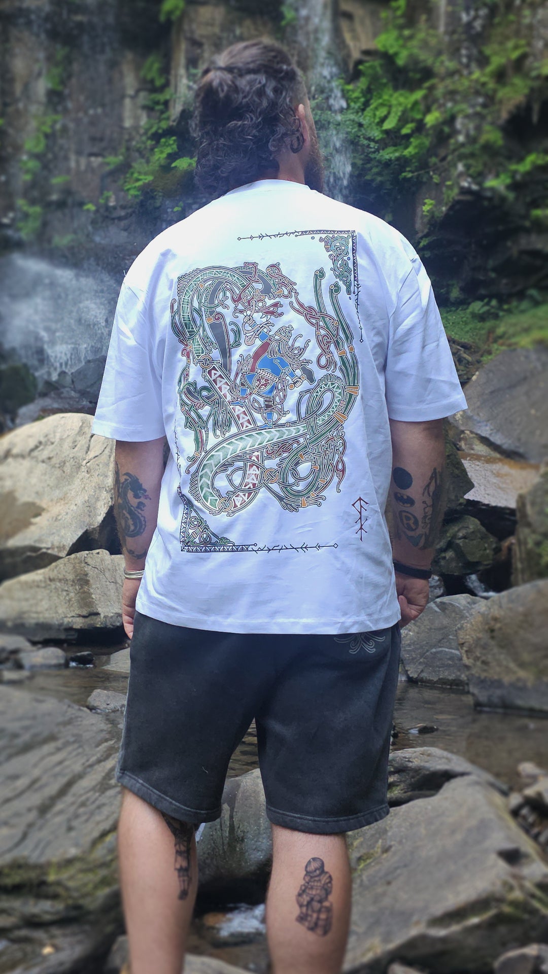 Tee: Jormungandr