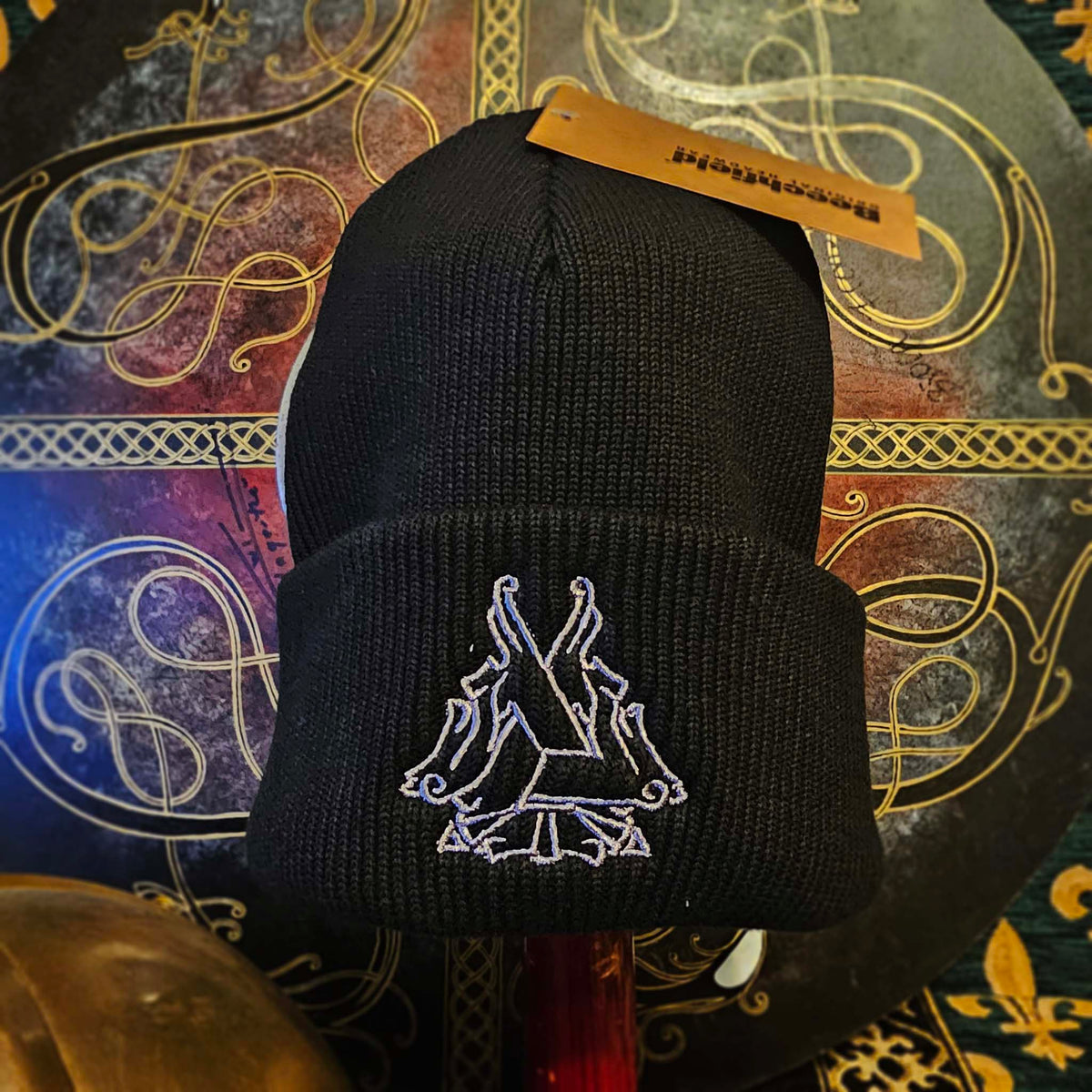 Beanie: Valknut